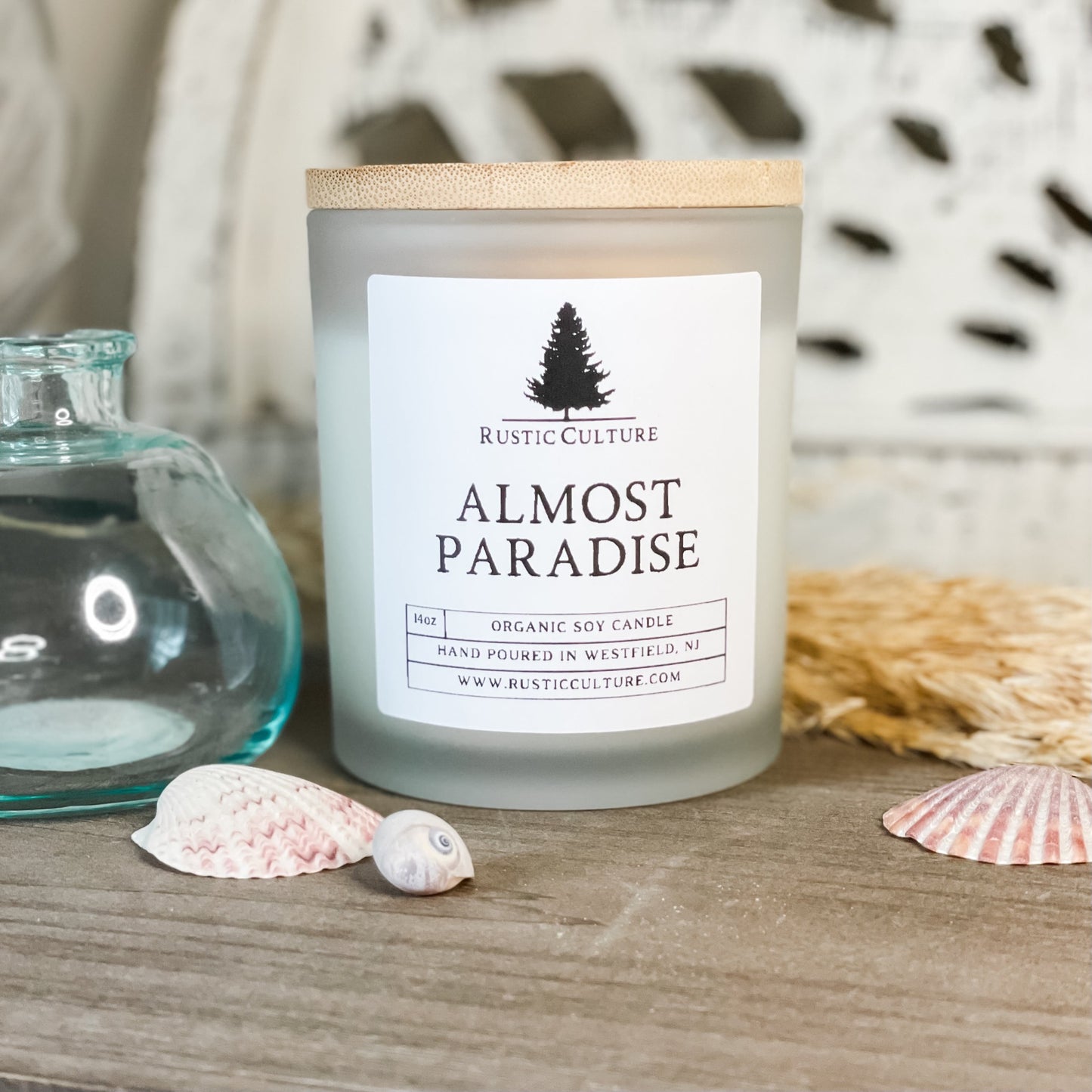 Almost Paradise candle. Natural soy candle with a light tropical scent.