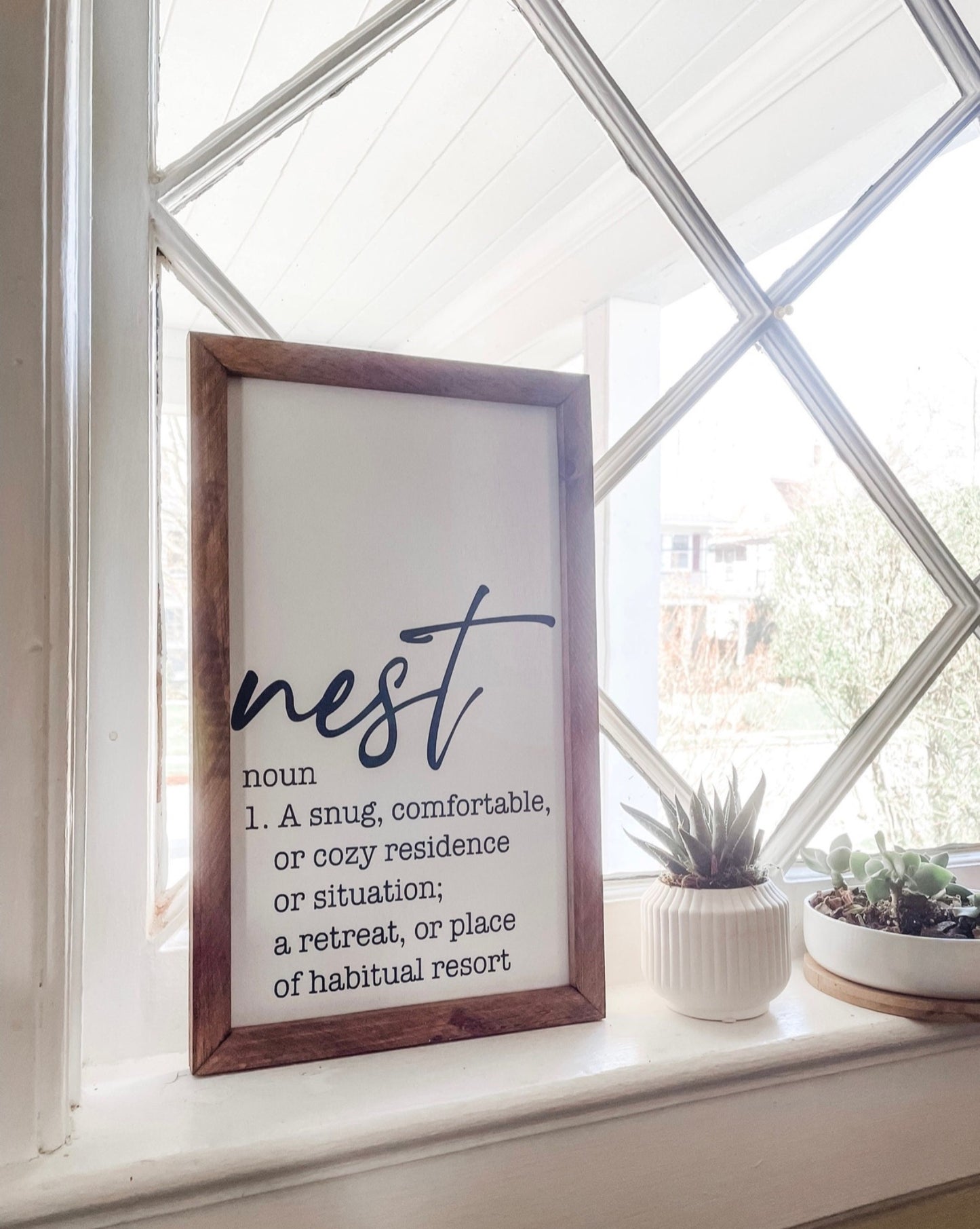 Nest Sign